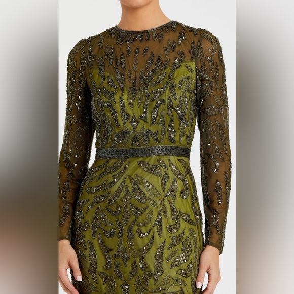 Green Beaded Long Sleeve Evening Gown - Picture 3 of 7